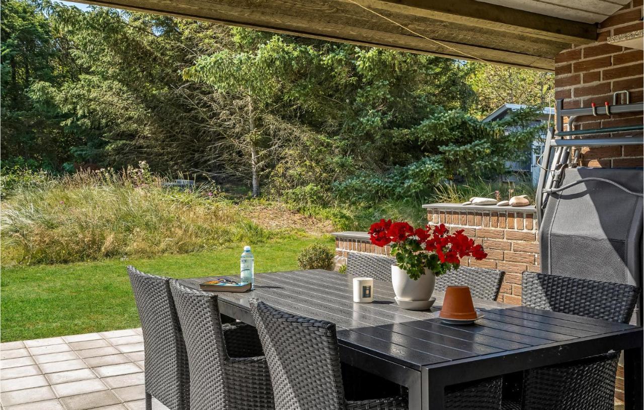 Cozy Home In Thisted With Wifi Klitmoller Bagian luar foto