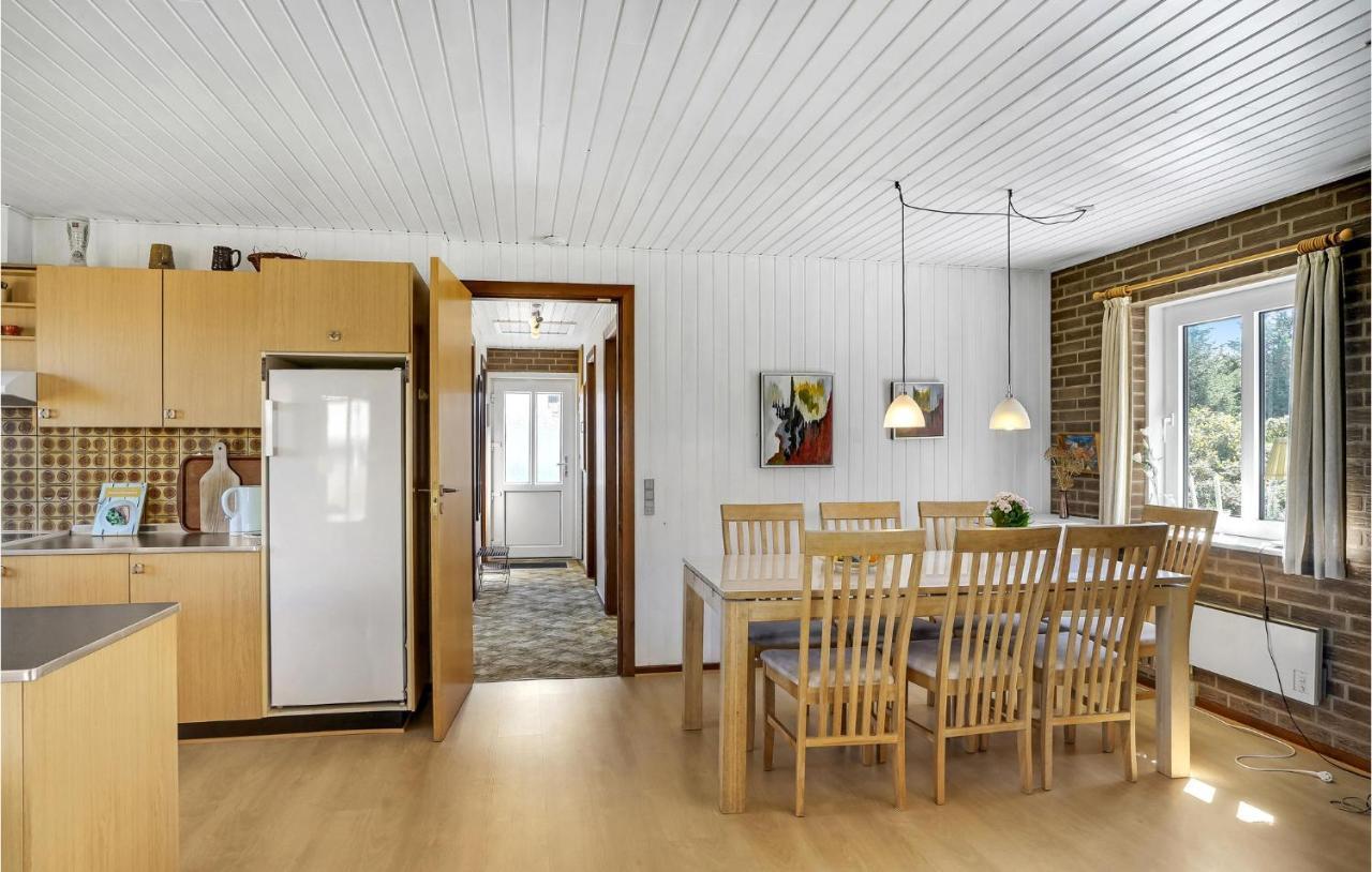 Cozy Home In Thisted With Wifi Klitmoller Bagian luar foto